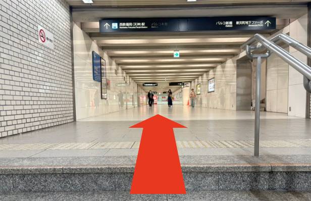 天神駅の西鉄福岡（天神）駅・PARCO本館方面の写真