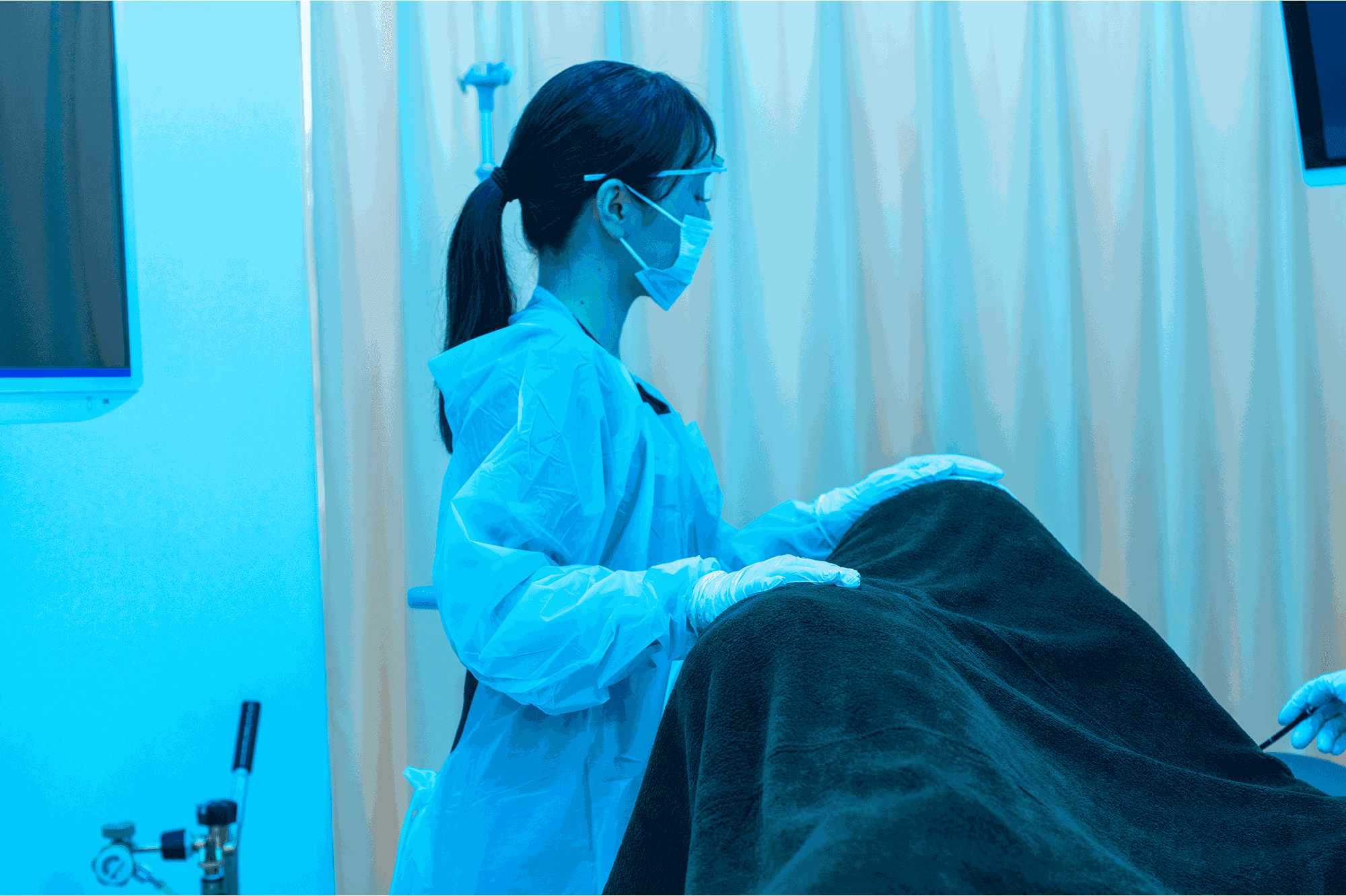 胃カメラ検査前の準備の様子